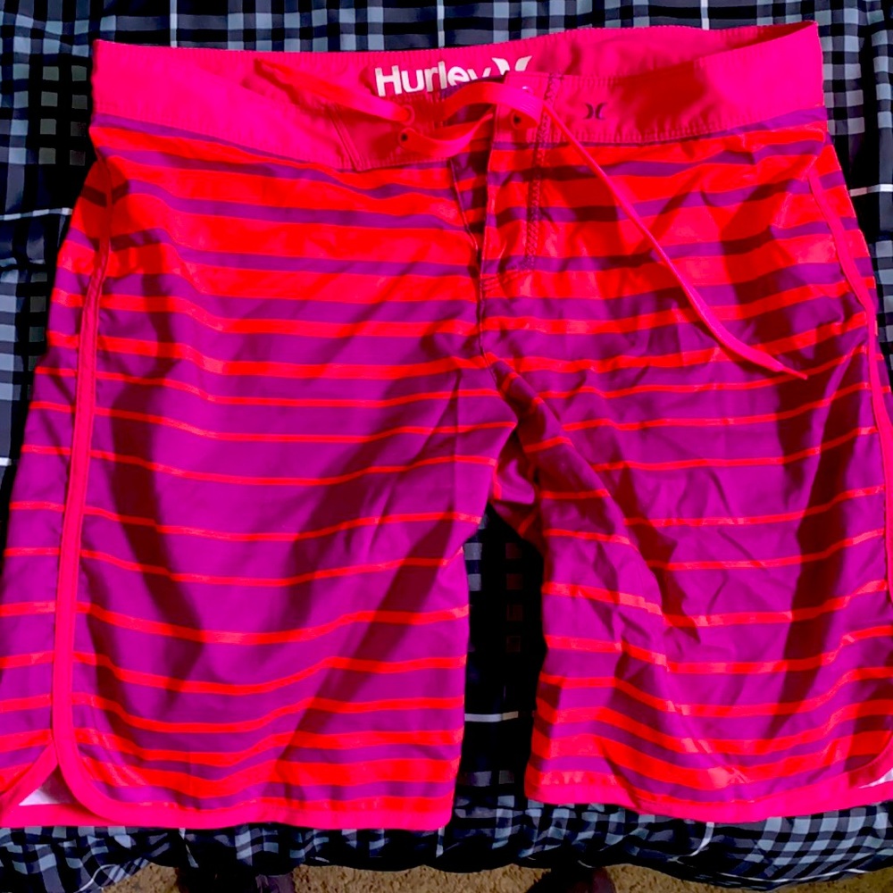 Hurley women’s beach shorts